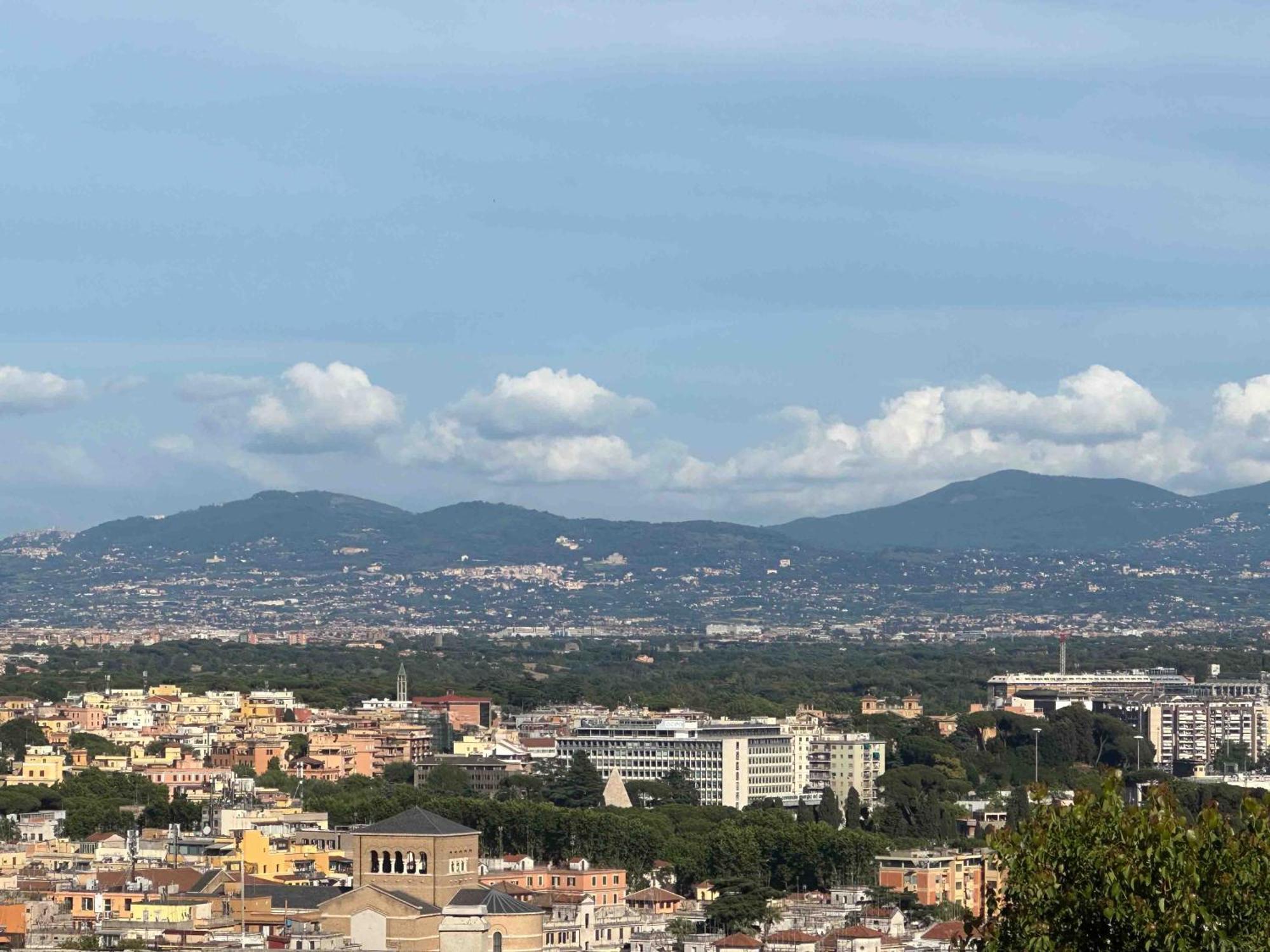Lovely Panoramic Apartamento